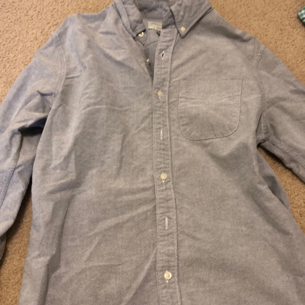 2 Dress Shirts